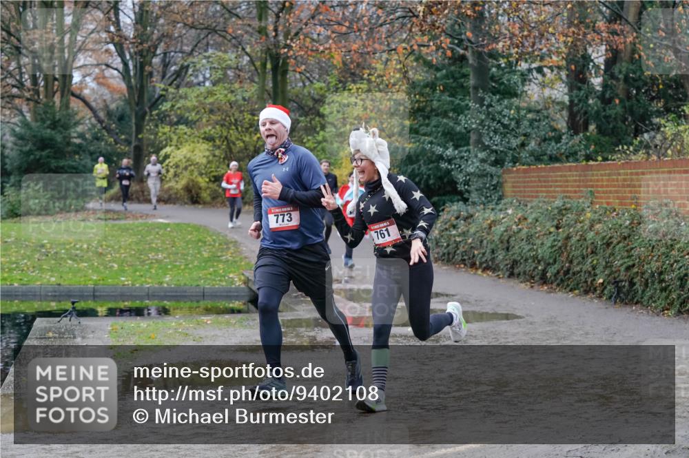07.12.2025 - St. Pauli X-Mass-Run No. 15 Michael Burmester http://msf.ph/oto/9402108 07.12.2025 10:40:33 Laufen 773, 761 meine-sportfotos.de
