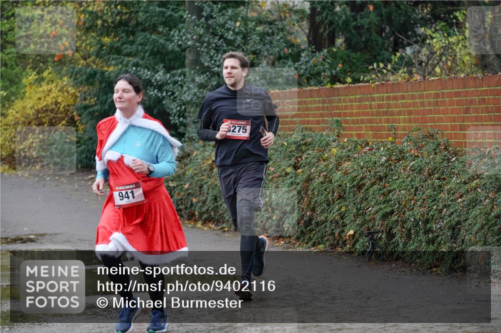07.12.2025 - St. Pauli X-Mass-Run No. 15 Michael Burmester http://msf.ph/oto/9402116 07.12.2025 10:40:38 Laufen 941, 5, 275 meine-sportfotos.de