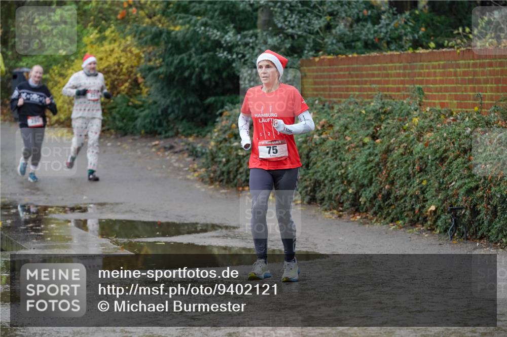 07.12.2025 - St. Pauli X-Mass-Run No. 15 Michael Burmester http://msf.ph/oto/9402121 07.12.2025 10:40:41 Laufen 15, 75 meine-sportfotos.de