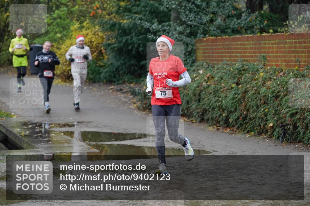 07.12.2025 - St. Pauli X-Mass-Run No. 15 Michael Burmester http://msf.ph/oto/9402123 07.12.2025 10:40:41 Laufen 0, 15, 75 meine-sportfotos.de