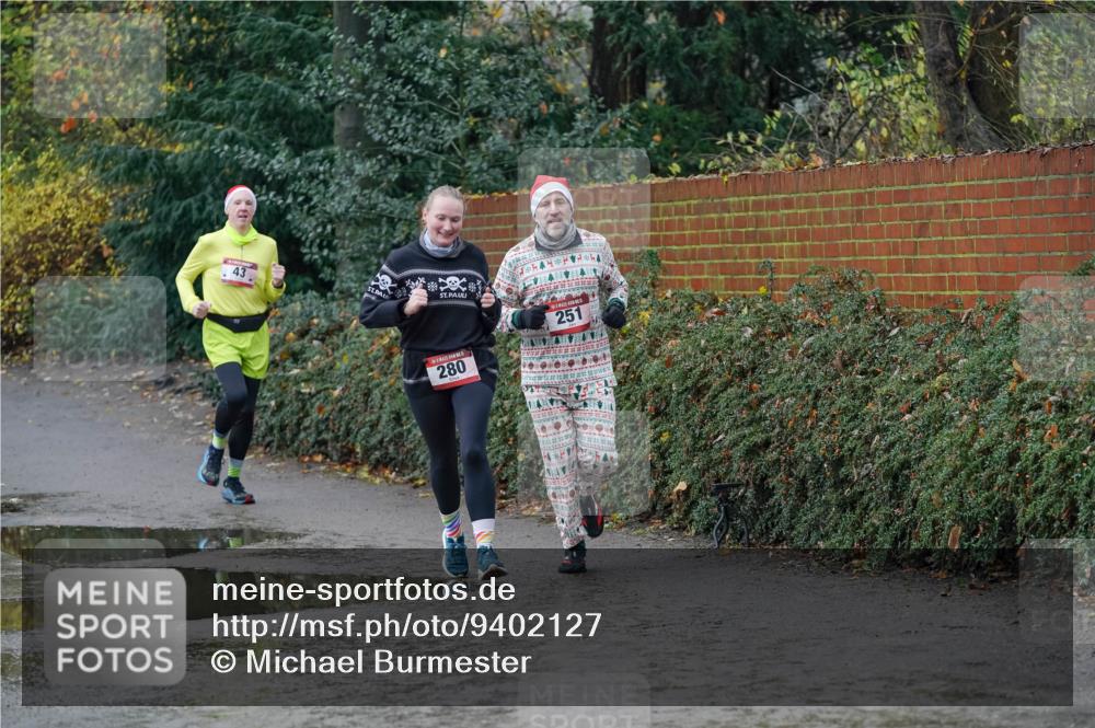 07.12.2025 - St. Pauli X-Mass-Run No. 15 Michael Burmester http://msf.ph/oto/9402127 07.12.2025 10:40:45 Laufen 43, 280, 251 meine-sportfotos.de