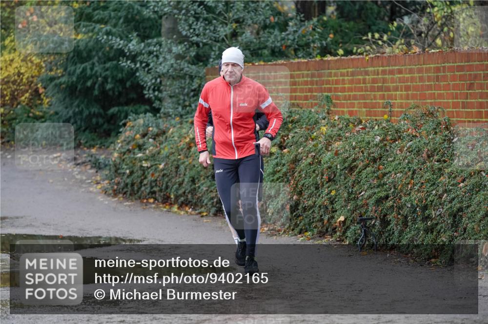 07.12.2025 - St. Pauli X-Mass-Run No. 15 Michael Burmester http://msf.ph/oto/9402165 07.12.2025 10:40:57 Laufen  meine-sportfotos.de