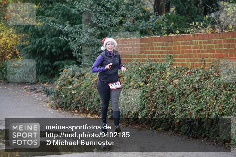 07.12.2025 - St. Pauli X-Mass-Run No. 15 Michael Burmester http://msf.ph/oto/9402185 07.12.2025 10:41:13 Laufen 1143 meine-sportfotos.de