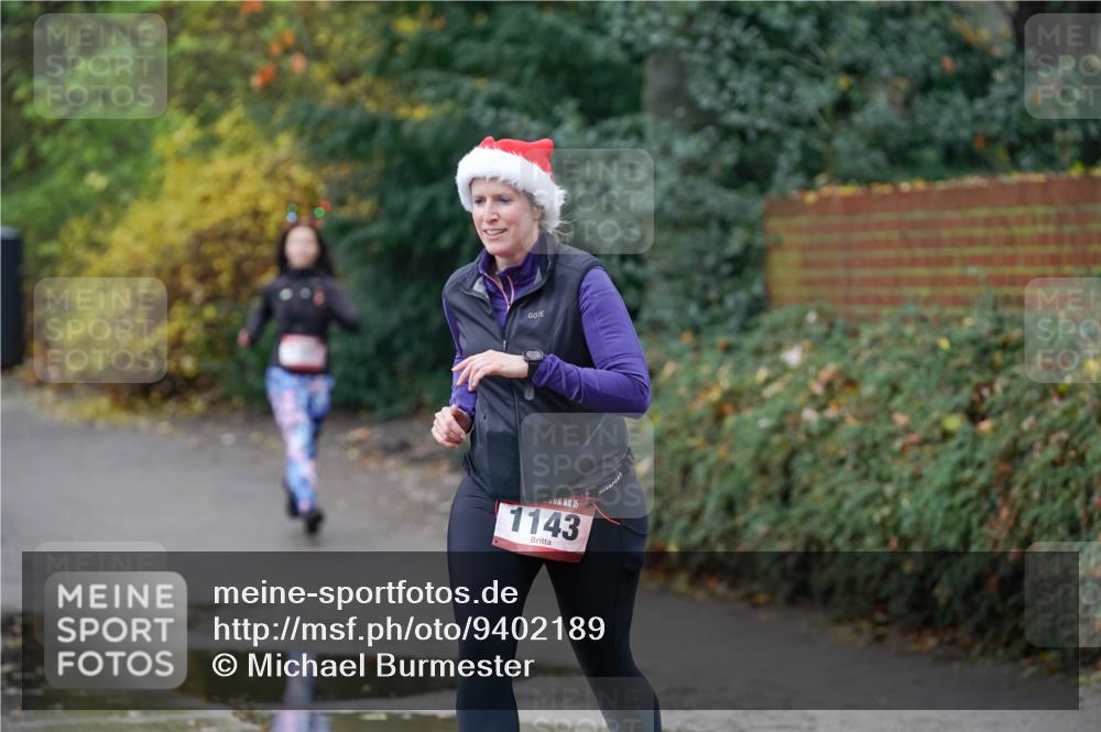 07.12.2025 - St. Pauli X-Mass-Run No. 15 Michael Burmester http://msf.ph/oto/9402189 07.12.2025 10:41:16 Laufen 15, 1143 meine-sportfotos.de