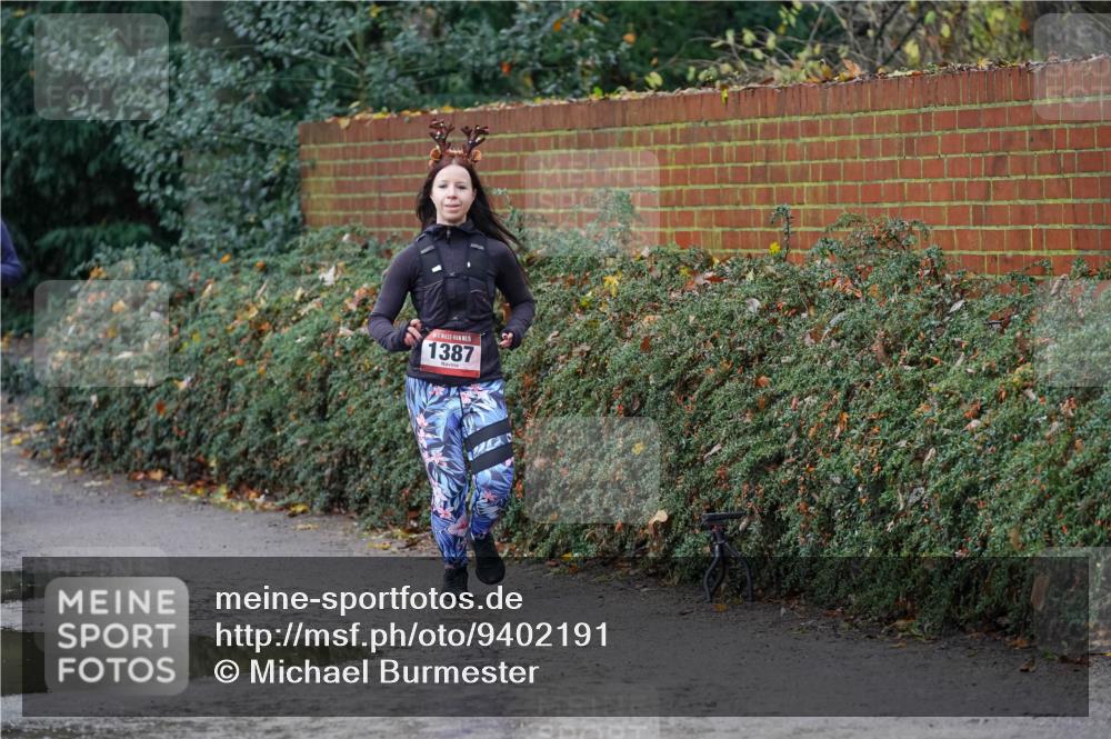 07.12.2025 - St. Pauli X-Mass-Run No. 15 Michael Burmester http://msf.ph/oto/9402191 07.12.2025 10:41:19 Laufen 1387 meine-sportfotos.de
