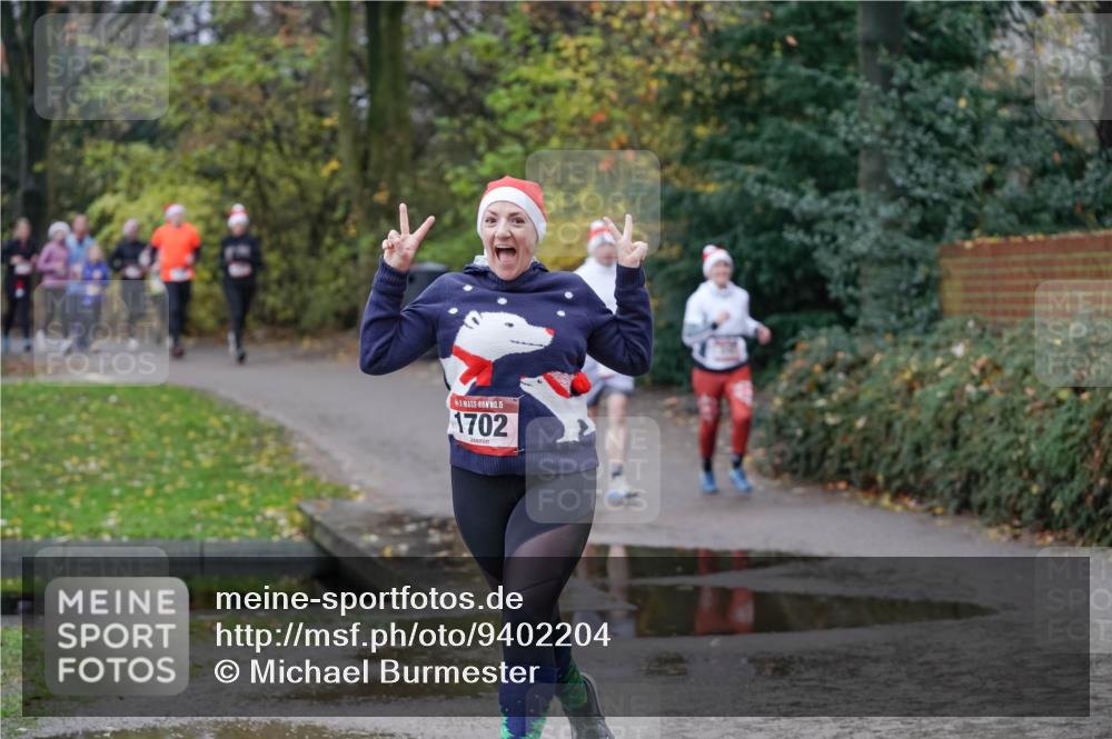 07.12.2025 - St. Pauli X-Mass-Run No. 15 Michael Burmester http://msf.ph/oto/9402204 07.12.2025 10:41:24 Laufen 15, 1702 meine-sportfotos.de