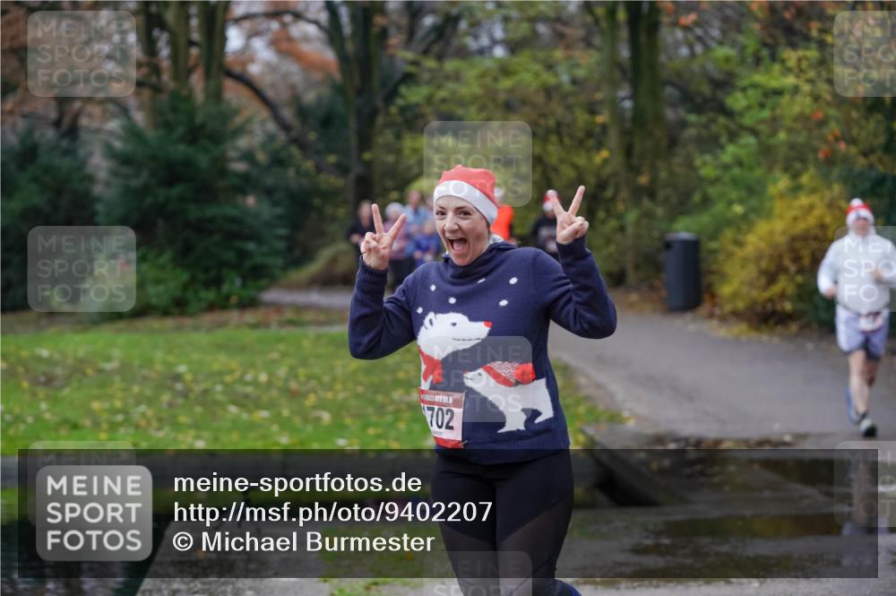 07.12.2025 - St. Pauli X-Mass-Run No. 15 Michael Burmester http://msf.ph/oto/9402207 07.12.2025 10:41:25 Laufen 702 meine-sportfotos.de