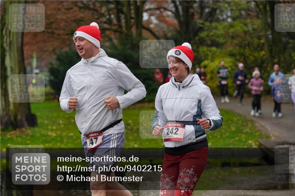 07.12.2025 - St. Pauli X-Mass-Run No. 15 Michael Burmester http://msf.ph/oto/9402215 07.12.2025 10:41:31 Laufen 15, 47, 15, 242 meine-sportfotos.de