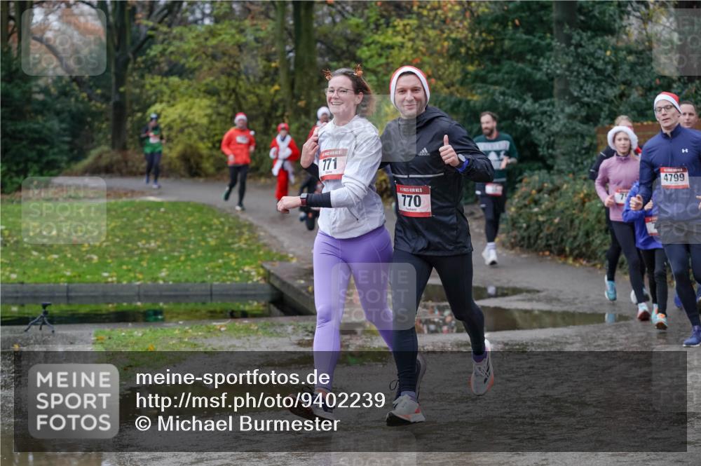 07.12.2025 - St. Pauli X-Mass-Run No. 15 Michael Burmester http://msf.ph/oto/9402239 07.12.2025 10:41:39 Laufen 771, 770, 4799 meine-sportfotos.de
