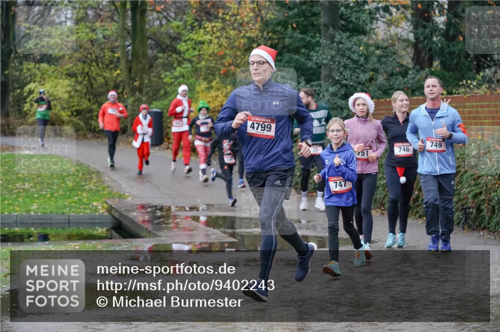 07.12.2025 - St. Pauli X-Mass-Run No. 15 Michael Burmester http://msf.ph/oto/9402243 07.12.2025 10:41:40 Laufen 4799, 747, 751, 749, 746 meine-sportfotos.de
