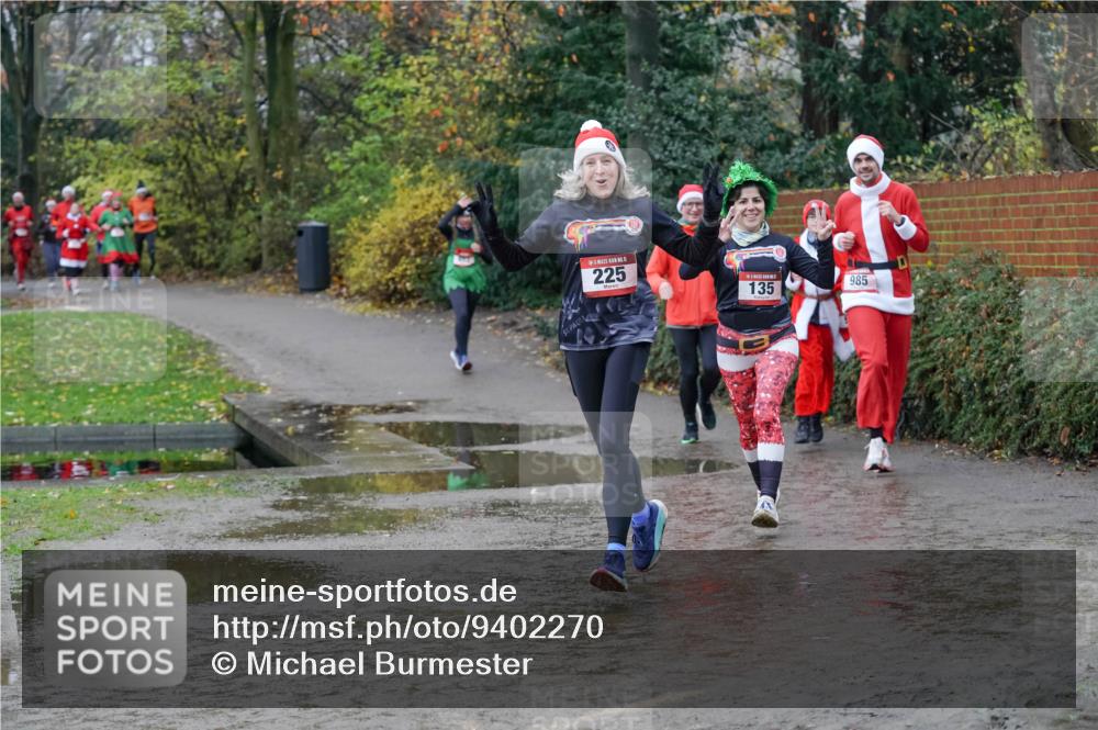 07.12.2025 - St. Pauli X-Mass-Run No. 15 Michael Burmester http://msf.ph/oto/9402270 07.12.2025 10:41:46 Laufen 225, 135, 985 meine-sportfotos.de