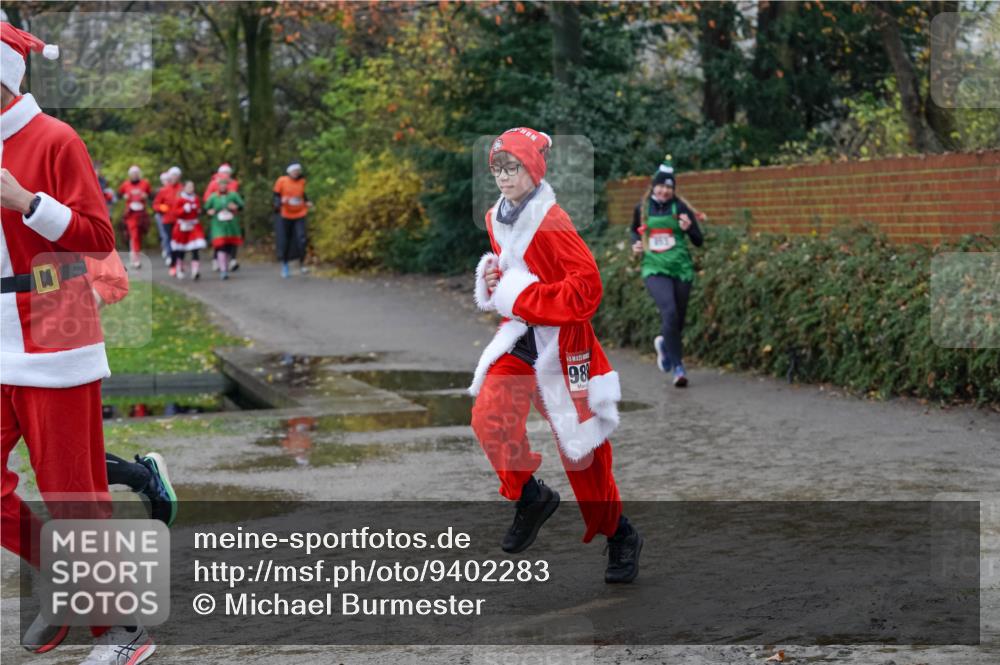 07.12.2025 - St. Pauli X-Mass-Run No. 15 Michael Burmester http://msf.ph/oto/9402283 07.12.2025 10:41:50 Laufen 98 meine-sportfotos.de
