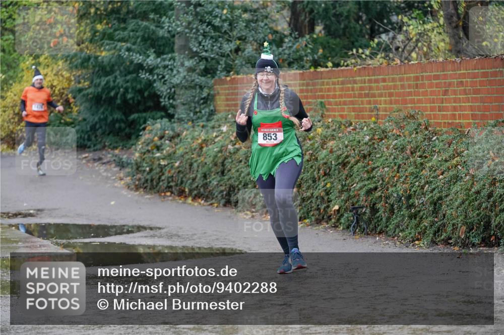 07.12.2025 - St. Pauli X-Mass-Run No. 15 Michael Burmester http://msf.ph/oto/9402288 07.12.2025 10:41:51 Laufen 15, 853 meine-sportfotos.de