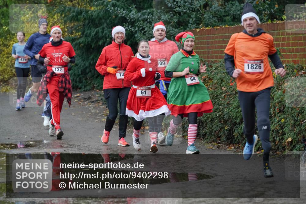 07.12.2025 - St. Pauli X-Mass-Run No. 15 Michael Burmester http://msf.ph/oto/9402298 07.12.2025 10:41:56 Laufen 439, 132, 13, 61, 09, 64, 1826 meine-sportfotos.de