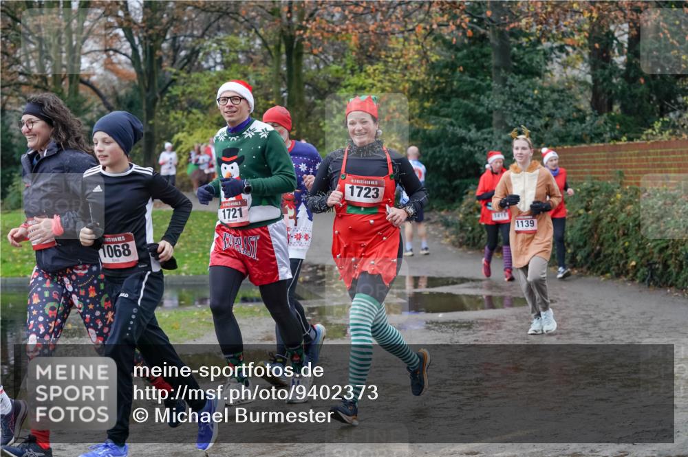 07.12.2025 - St. Pauli X-Mass-Run No. 15 Michael Burmester http://msf.ph/oto/9402373 07.12.2025 10:42:22 Laufen 15, 1068, 1721, 15, 1723, 1139 meine-sportfotos.de
