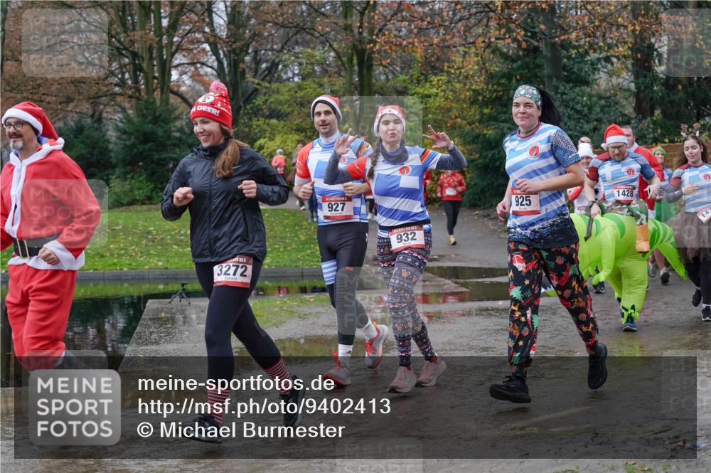 07.12.2025 - St. Pauli X-Mass-Run No. 15 Michael Burmester http://msf.ph/oto/9402413 07.12.2025 10:42:34 Laufen 927, 3272, 932, 925, 1428, 143 meine-sportfotos.de