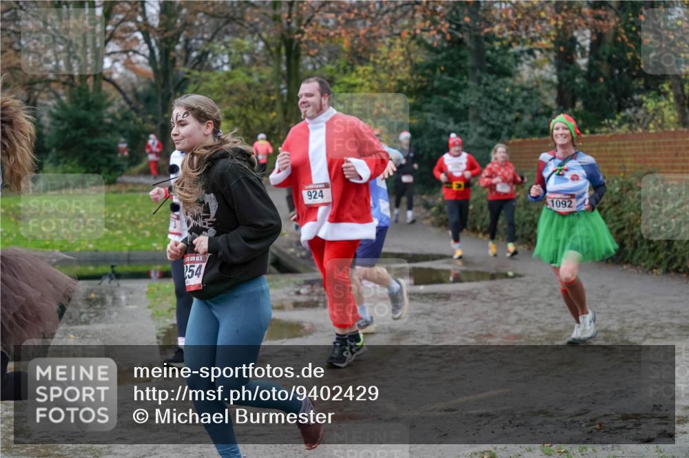 07.12.2025 - St. Pauli X-Mass-Run No. 15 Michael Burmester http://msf.ph/oto/9402429 07.12.2025 10:42:38 Laufen 5, 54, 924, 1092 meine-sportfotos.de