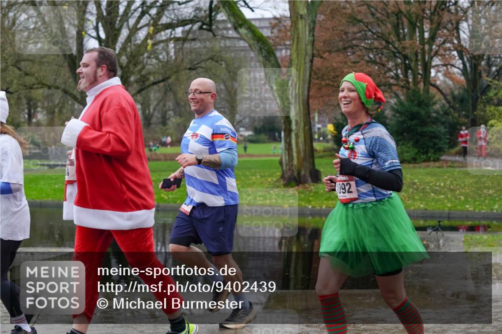 07.12.2025 - St. Pauli X-Mass-Run No. 15 Michael Burmester http://msf.ph/oto/9402439 07.12.2025 10:42:39 Laufen 192 meine-sportfotos.de