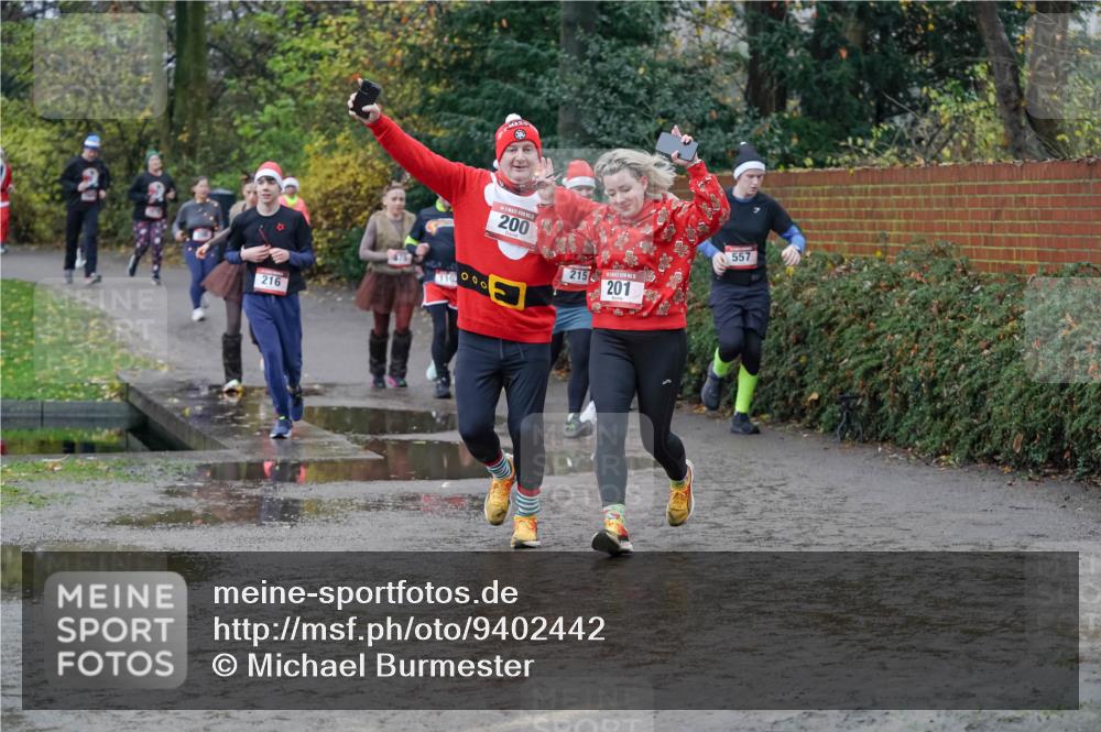 07.12.2025 - St. Pauli X-Mass-Run No. 15 Michael Burmester http://msf.ph/oto/9402442 07.12.2025 10:42:41 Laufen 216, 110, 000, 200, 215, 201, 0, 557 meine-sportfotos.de