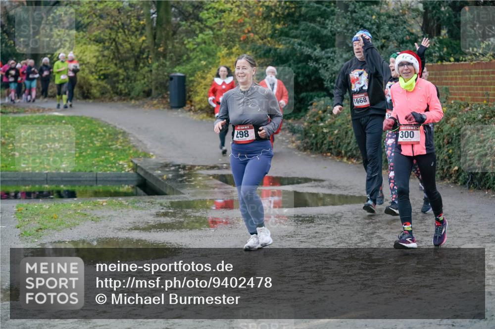 07.12.2025 - St. Pauli X-Mass-Run No. 15 Michael Burmester http://msf.ph/oto/9402478 07.12.2025 10:42:49 Laufen 298, 1668, 15, 300 meine-sportfotos.de