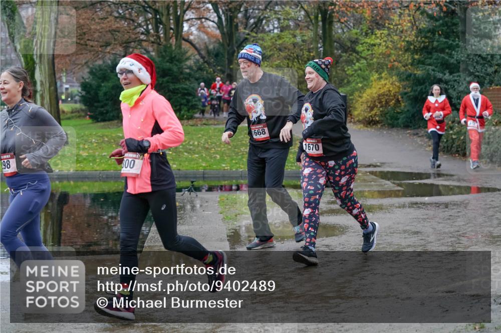 07.12.2025 - St. Pauli X-Mass-Run No. 15 Michael Burmester http://msf.ph/oto/9402489 07.12.2025 10:42:51 Laufen 98, 300, 1668, 1670 meine-sportfotos.de