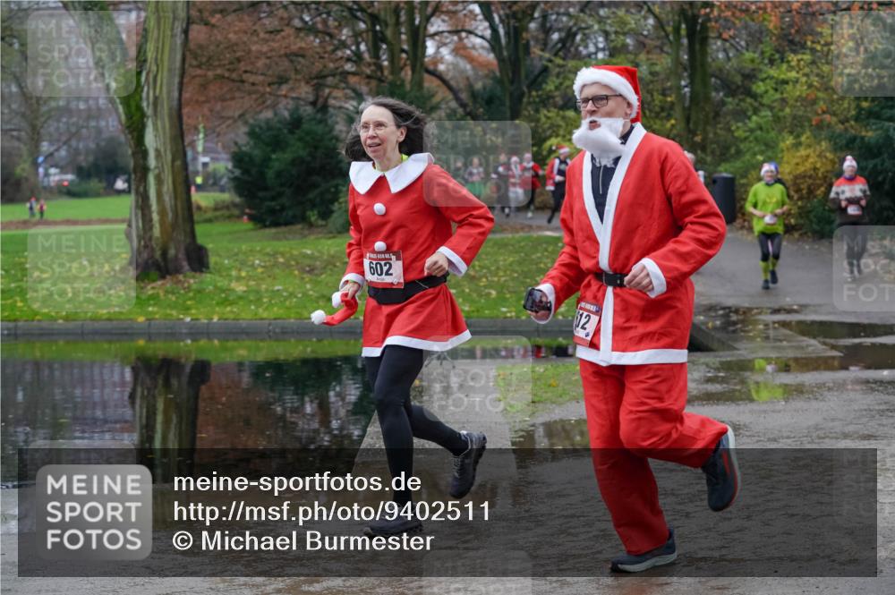 07.12.2025 - St. Pauli X-Mass-Run No. 15 Michael Burmester http://msf.ph/oto/9402511 07.12.2025 10:42:57 Laufen 602, 12 meine-sportfotos.de
