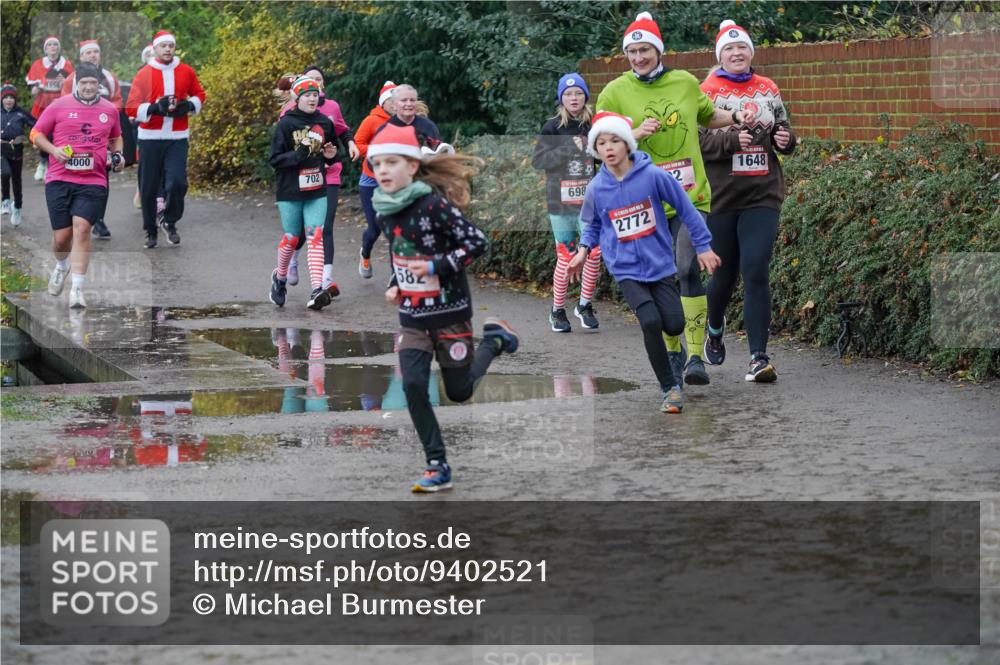 07.12.2025 - St. Pauli X-Mass-Run No. 15 Michael Burmester http://msf.ph/oto/9402521 07.12.2025 10:43:02 Laufen 1856, 4000, 702, 582, 698, 2772, 2, 1648 meine-sportfotos.de