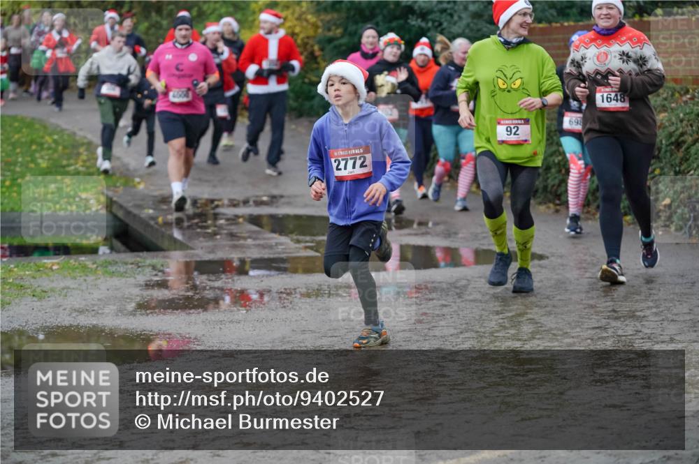 07.12.2025 - St. Pauli X-Mass-Run No. 15 Michael Burmester http://msf.ph/oto/9402527 07.12.2025 10:43:03 Laufen 15, 2772, 92, 698, 1648 meine-sportfotos.de