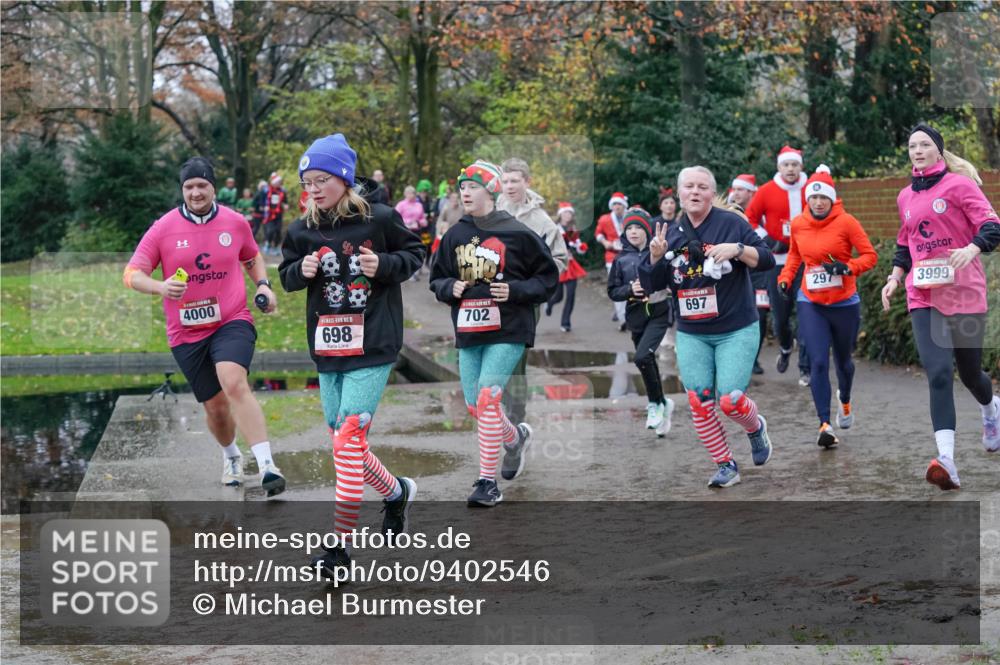 07.12.2025 - St. Pauli X-Mass-Run No. 15 Michael Burmester http://msf.ph/oto/9402546 07.12.2025 10:43:08 Laufen 4000, 15, 698, 702, 697, 297, 3999 meine-sportfotos.de