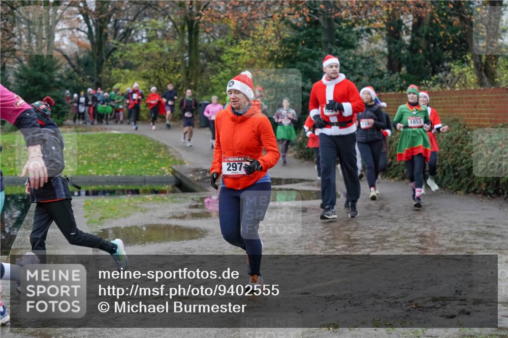 07.12.2025 - St. Pauli X-Mass-Run No. 15 Michael Burmester http://msf.ph/oto/9402555 07.12.2025 10:43:10 Laufen 15, 297, 159, 1853 meine-sportfotos.de