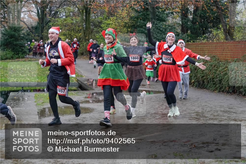 07.12.2025 - St. Pauli X-Mass-Run No. 15 Michael Burmester http://msf.ph/oto/9402565 07.12.2025 10:43:13 Laufen 1857, 1853, 1860, 5, 1856 meine-sportfotos.de