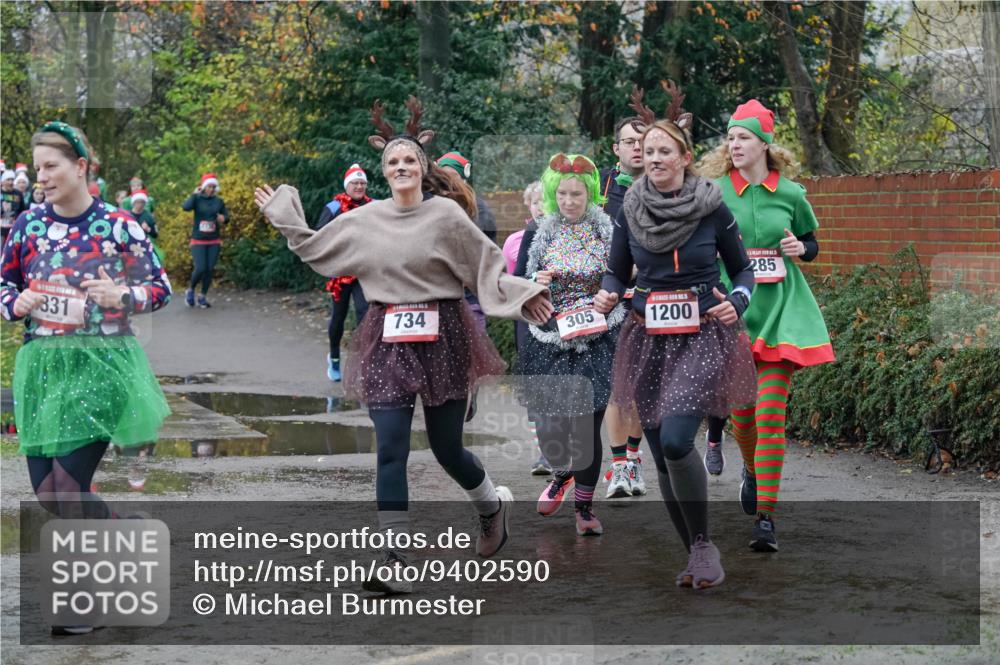 07.12.2025 - St. Pauli X-Mass-Run No. 15 Michael Burmester http://msf.ph/oto/9402590 07.12.2025 10:43:18 Laufen 831, 734, 305, 1200, 285 meine-sportfotos.de