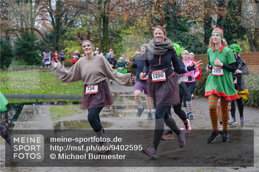 07.12.2025 - St. Pauli X-Mass-Run No. 15 Michael Burmester http://msf.ph/oto/9402595 07.12.2025 10:43:19 Laufen 734, 1200, 574, 285 meine-sportfotos.de