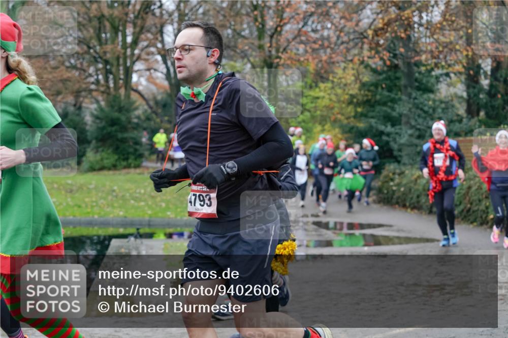 07.12.2025 - St. Pauli X-Mass-Run No. 15 Michael Burmester http://msf.ph/oto/9402606 07.12.2025 10:43:21 Laufen 4793 meine-sportfotos.de