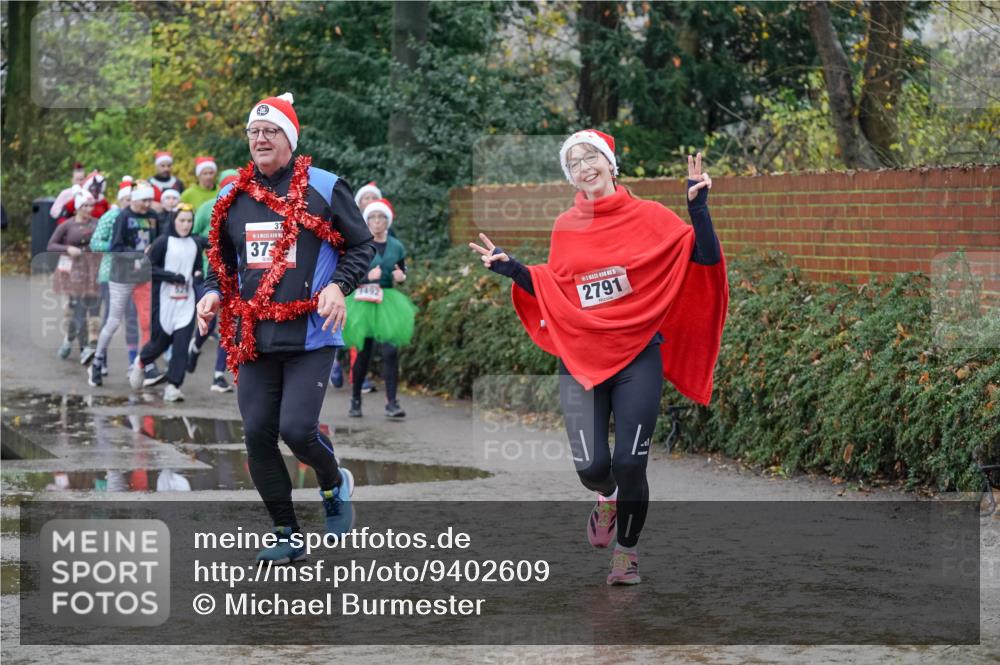 07.12.2025 - St. Pauli X-Mass-Run No. 15 Michael Burmester http://msf.ph/oto/9402609 07.12.2025 10:43:23 Laufen 373, 1492, 5, 2791 meine-sportfotos.de
