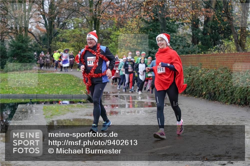 07.12.2025 - St. Pauli X-Mass-Run No. 15 Michael Burmester http://msf.ph/oto/9402613 07.12.2025 10:43:24 Laufen 371, 791 meine-sportfotos.de