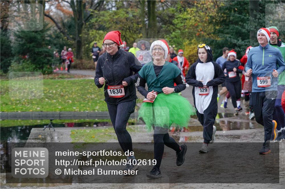 07.12.2025 - St. Pauli X-Mass-Run No. 15 Michael Burmester http://msf.ph/oto/9402619 07.12.2025 10:43:28 Laufen 15, 1630, 529, 599 meine-sportfotos.de