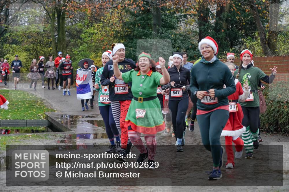07.12.2025 - St. Pauli X-Mass-Run No. 15 Michael Burmester http://msf.ph/oto/9402629 07.12.2025 10:43:31 Laufen 39, 542, 1140, 136, 15, 547, 1138, 93 meine-sportfotos.de