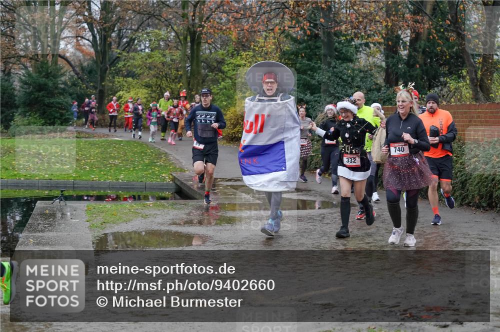 07.12.2025 - St. Pauli X-Mass-Run No. 15 Michael Burmester http://msf.ph/oto/9402660 07.12.2025 10:43:37 Laufen 89, 332, 740 meine-sportfotos.de