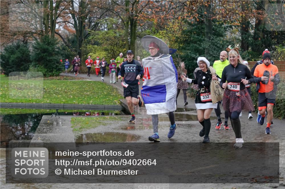 07.12.2025 - St. Pauli X-Mass-Run No. 15 Michael Burmester http://msf.ph/oto/9402664 07.12.2025 10:43:38 Laufen 89, 332, 740, 1633 meine-sportfotos.de