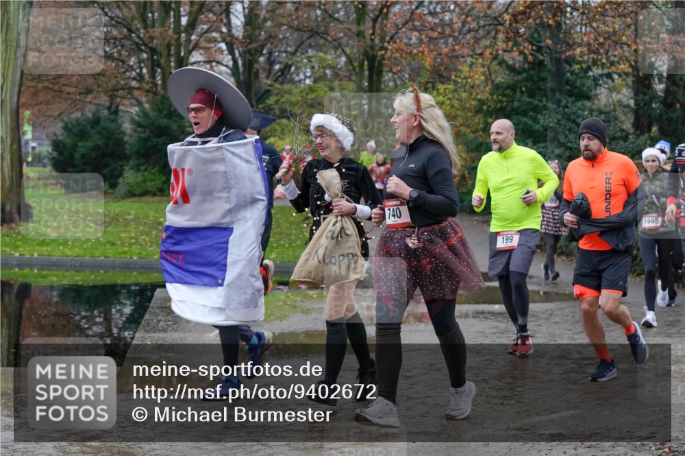07.12.2025 - St. Pauli X-Mass-Run No. 15 Michael Burmester http://msf.ph/oto/9402672 07.12.2025 10:43:39 Laufen 740, 199 meine-sportfotos.de