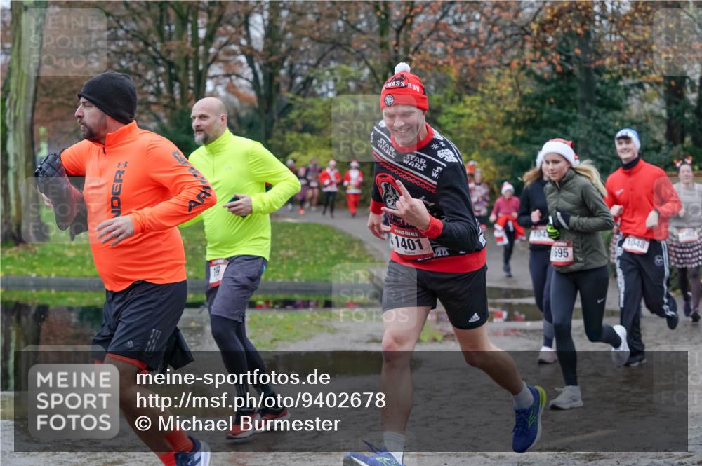07.12.2025 - St. Pauli X-Mass-Run No. 15 Michael Burmester http://msf.ph/oto/9402678 07.12.2025 10:43:40 Laufen 1401, 1695, 1048 meine-sportfotos.de