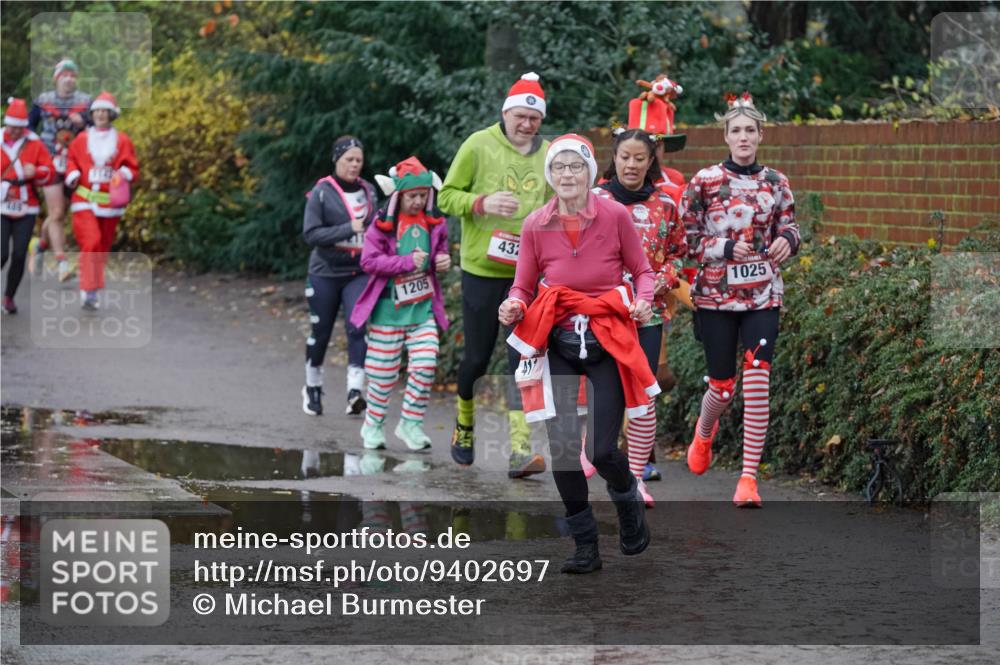 07.12.2025 - St. Pauli X-Mass-Run No. 15 Michael Burmester http://msf.ph/oto/9402697 07.12.2025 10:43:45 Laufen 1144, 1205, 432, 1025 meine-sportfotos.de