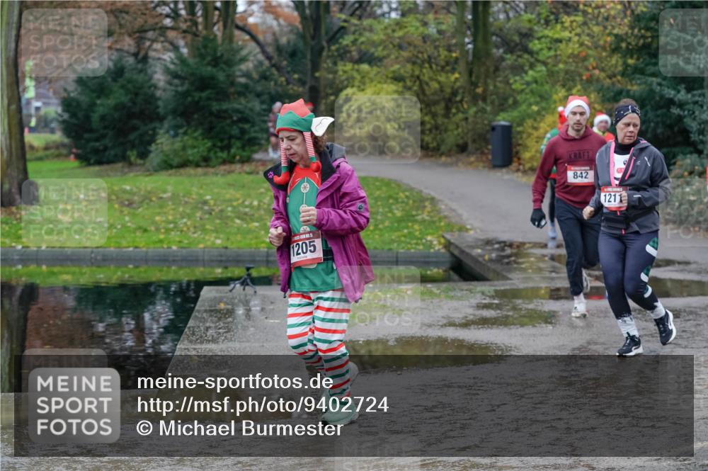 07.12.2025 - St. Pauli X-Mass-Run No. 15 Michael Burmester http://msf.ph/oto/9402724 07.12.2025 10:43:51 Laufen 15, 1205, 842, 1211 meine-sportfotos.de