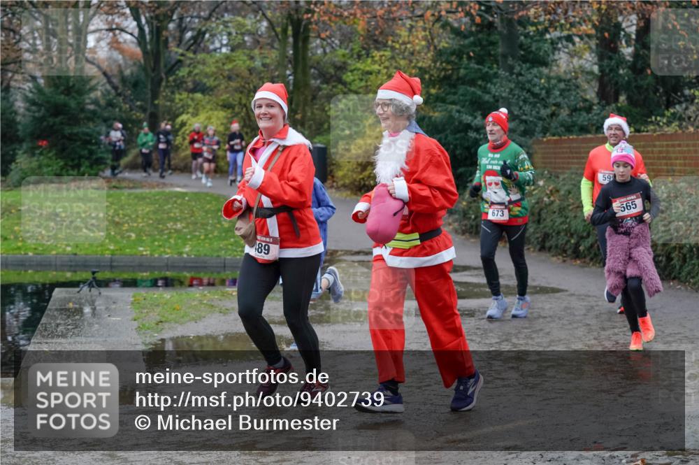 07.12.2025 - St. Pauli X-Mass-Run No. 15 Michael Burmester http://msf.ph/oto/9402739 07.12.2025 10:43:56 Laufen 5, 89, 673, 59, 565 meine-sportfotos.de