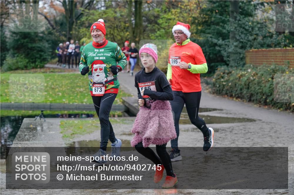 07.12.2025 - St. Pauli X-Mass-Run No. 15 Michael Burmester http://msf.ph/oto/9402745 07.12.2025 10:43:57 Laufen 673, 15, 595 meine-sportfotos.de