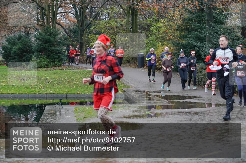 07.12.2025 - St. Pauli X-Mass-Run No. 15 Michael Burmester http://msf.ph/oto/9402757 07.12.2025 10:44:08 Laufen 1611, 1286, 1634, 175, 1666, 1558, 1199 meine-sportfotos.de
