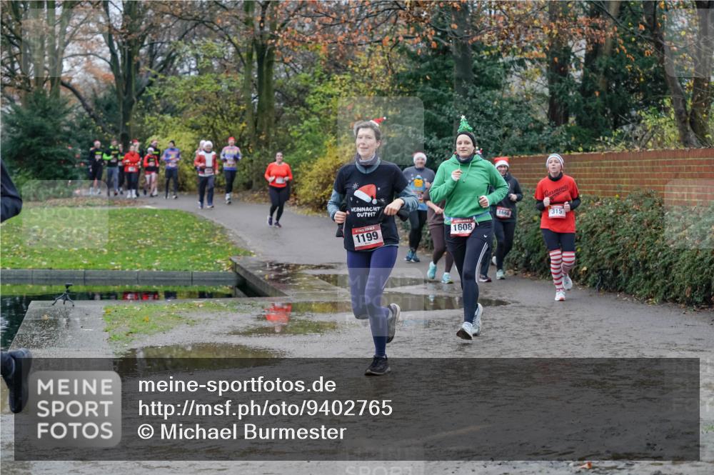07.12.2025 - St. Pauli X-Mass-Run No. 15 Michael Burmester http://msf.ph/oto/9402765 07.12.2025 10:44:10 Laufen 1199, 1608, 1666, 315 meine-sportfotos.de
