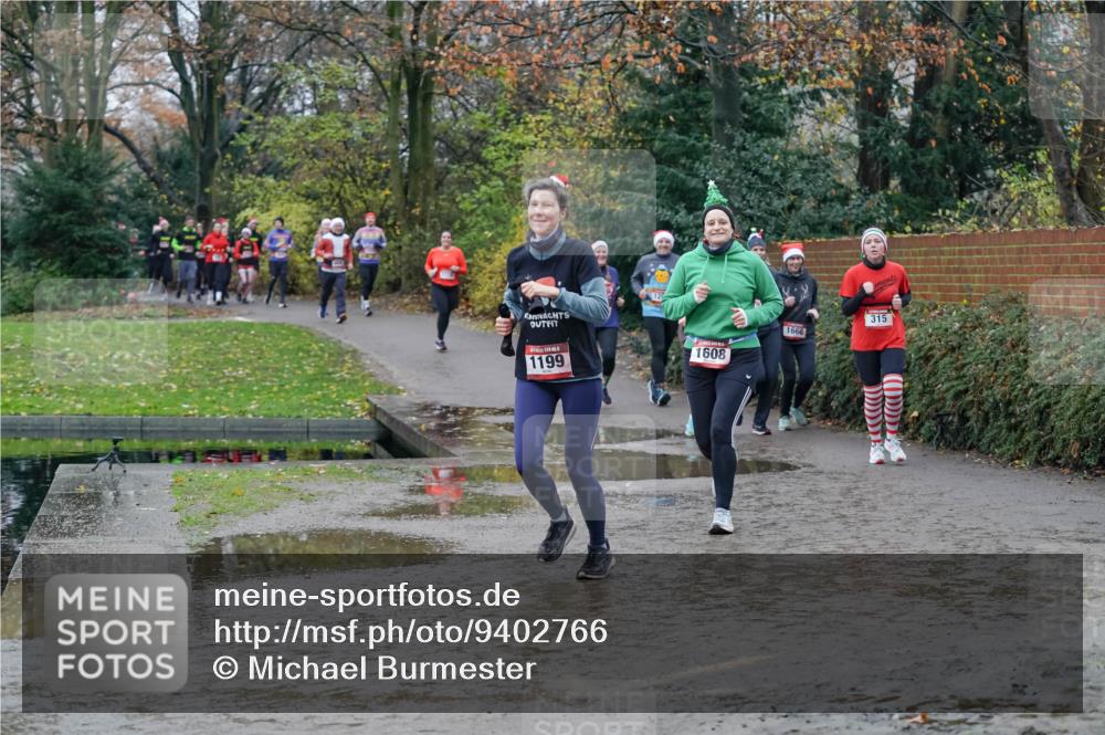 07.12.2025 - St. Pauli X-Mass-Run No. 15 Michael Burmester http://msf.ph/oto/9402766 07.12.2025 10:44:10 Laufen 1199, 1608, 1666, 315 meine-sportfotos.de