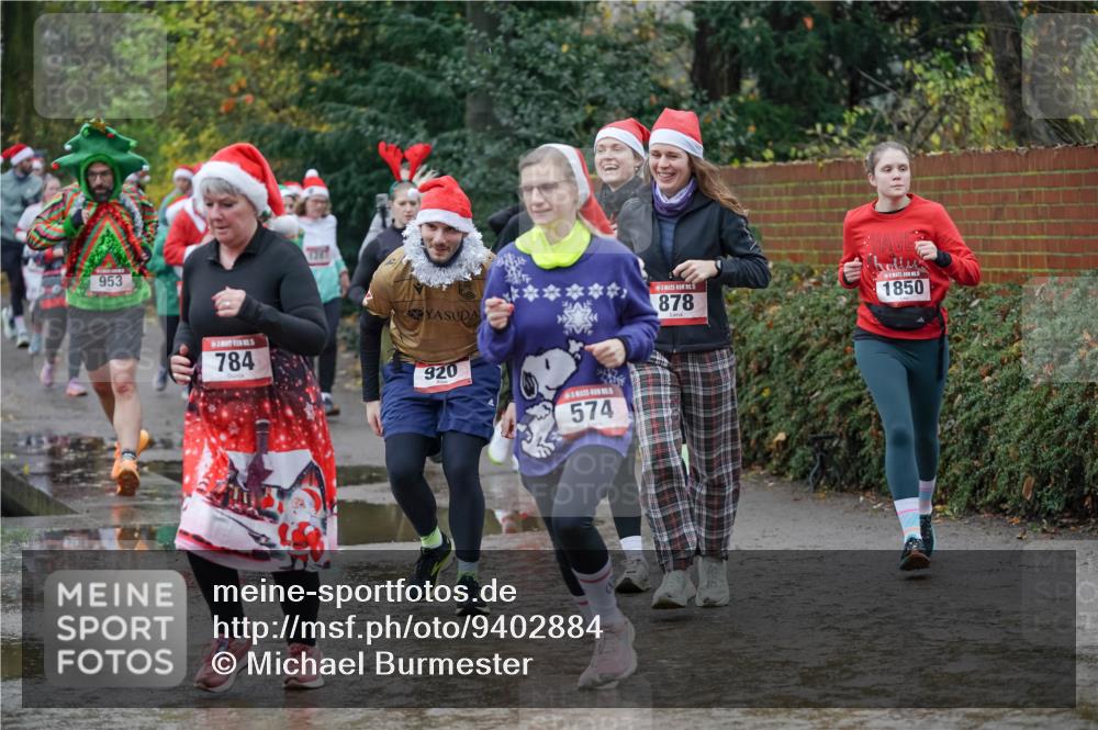 07.12.2025 - St. Pauli X-Mass-Run No. 15 Michael Burmester http://msf.ph/oto/9402884 07.12.2025 10:44:40 Laufen 953, 7287, 5, 878, 1850, 784, 920, 574 meine-sportfotos.de